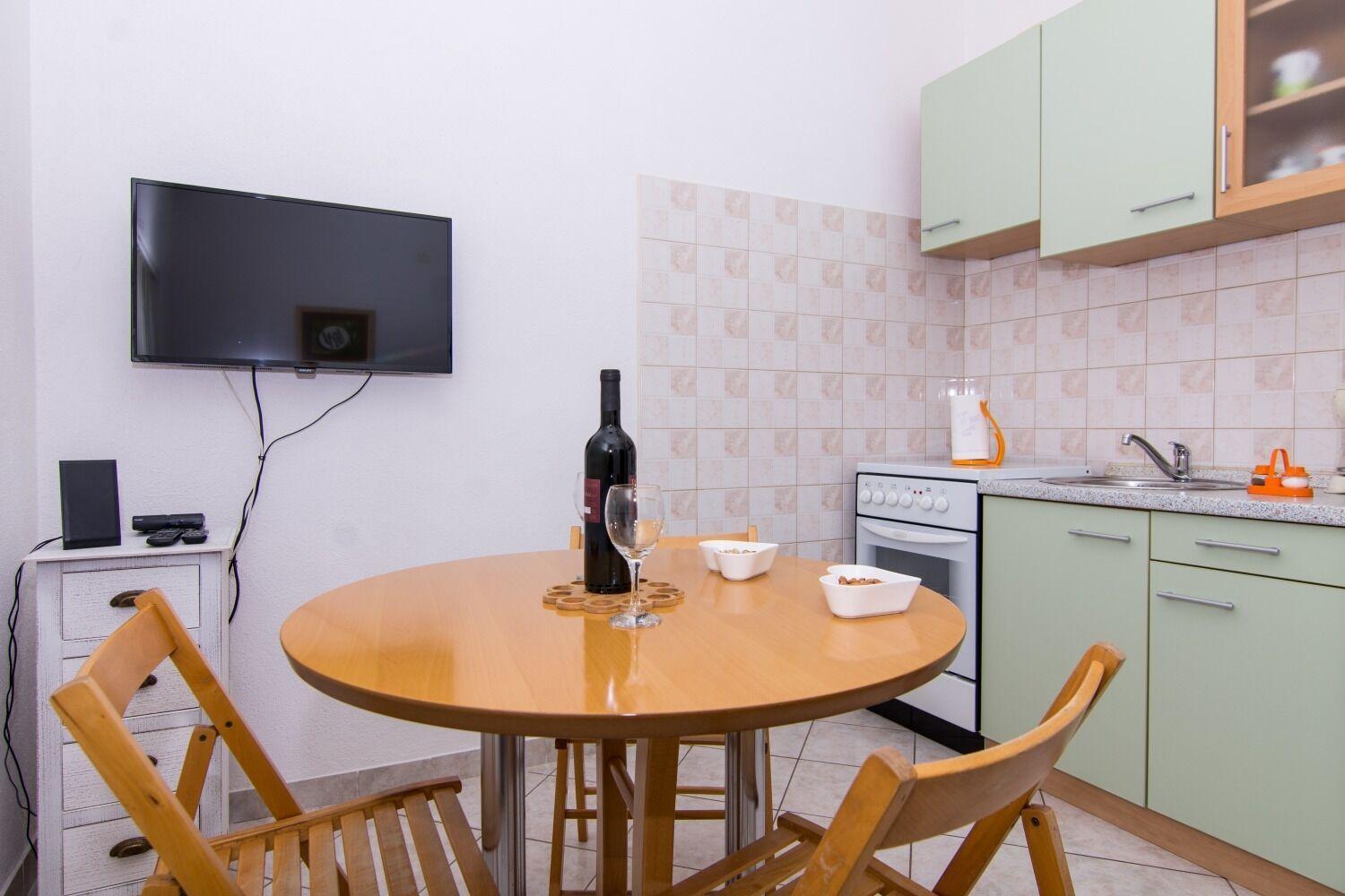 Ivica - Garden Terrace Apartman *