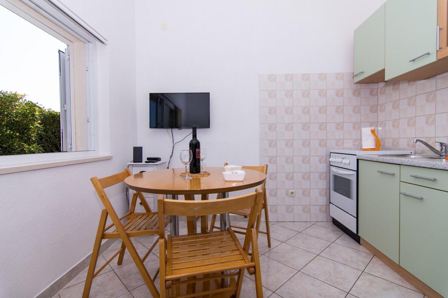 Ivica - Garden Terrace Apartament